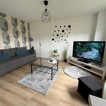 Апартаменты Petit Refuge Dijonnais